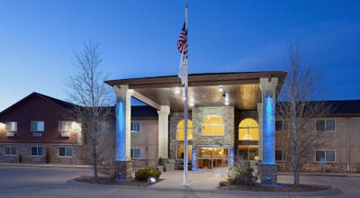 Holiday Inn Express Hotel & Suites Torrington