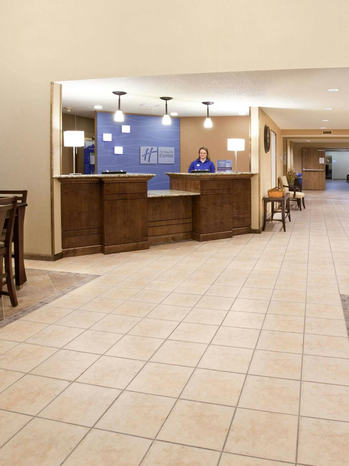 Hotel Holiday Inn Express Hotel & Suites Torrington photo 4