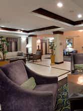 Hotel Holiday Inn Express Hotel & Suites Tower Center New Brunswick photo 3