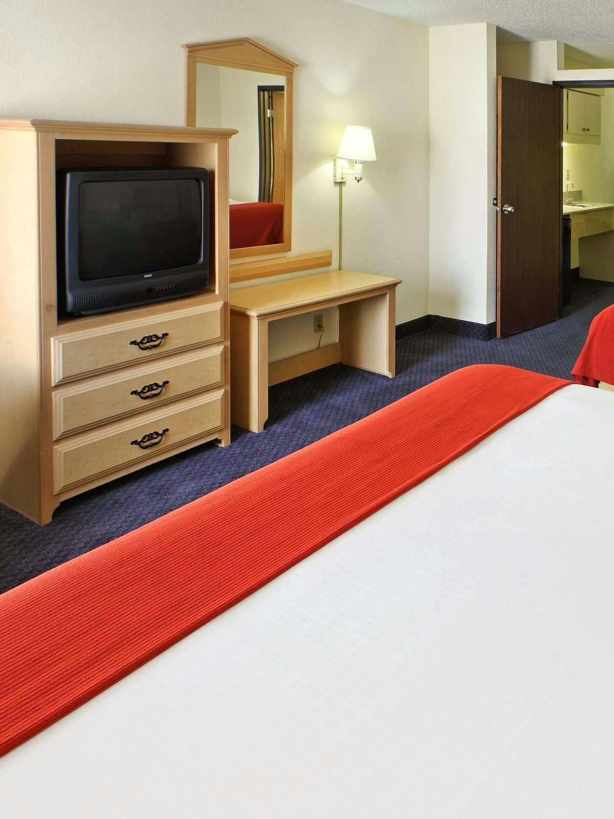 Hotel Holiday Inn Express Hotel & Suites U of A Fayetteville photo 2