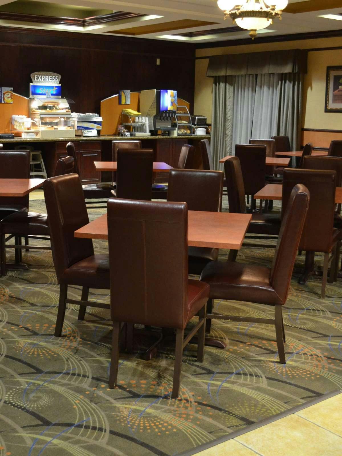 Hotel Holiday Inn Express Hotel & Suites University Of Missouri S&T photo 5