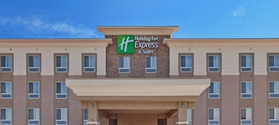 Holiday Inn Express Hotel & Suites Topeka North