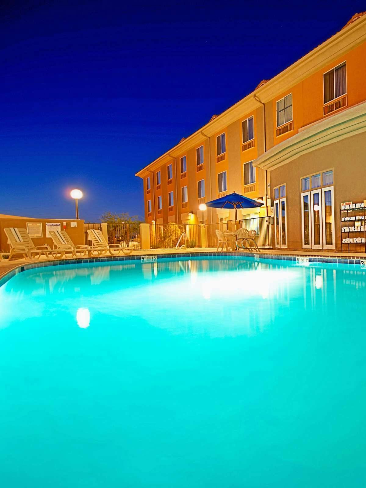 Hotel Holiday Inn Express Hotel & Suites Tucson photo 5