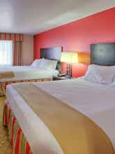 Hotel Holiday Inn Express Hotel & Suites Tucumcari photo 1