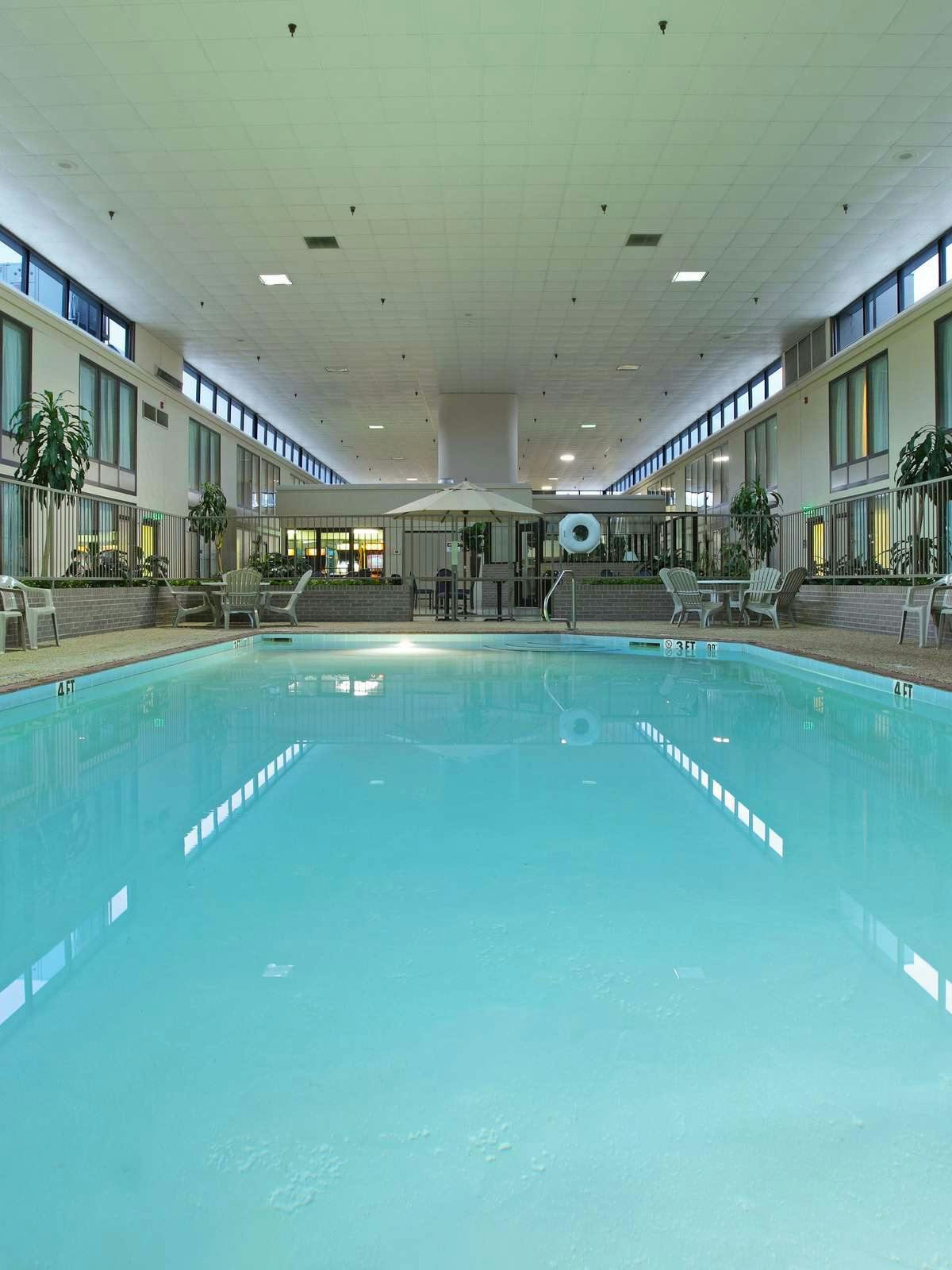 Hotel Holiday Inn Express Little Rock Airport photo 4