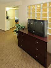 Hotel Holiday Inn Express Little Rock Airport photo 2