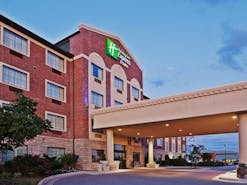 Holiday Inn Express Hotel & Suites Tulsa S Broken Arrow Hwy 51