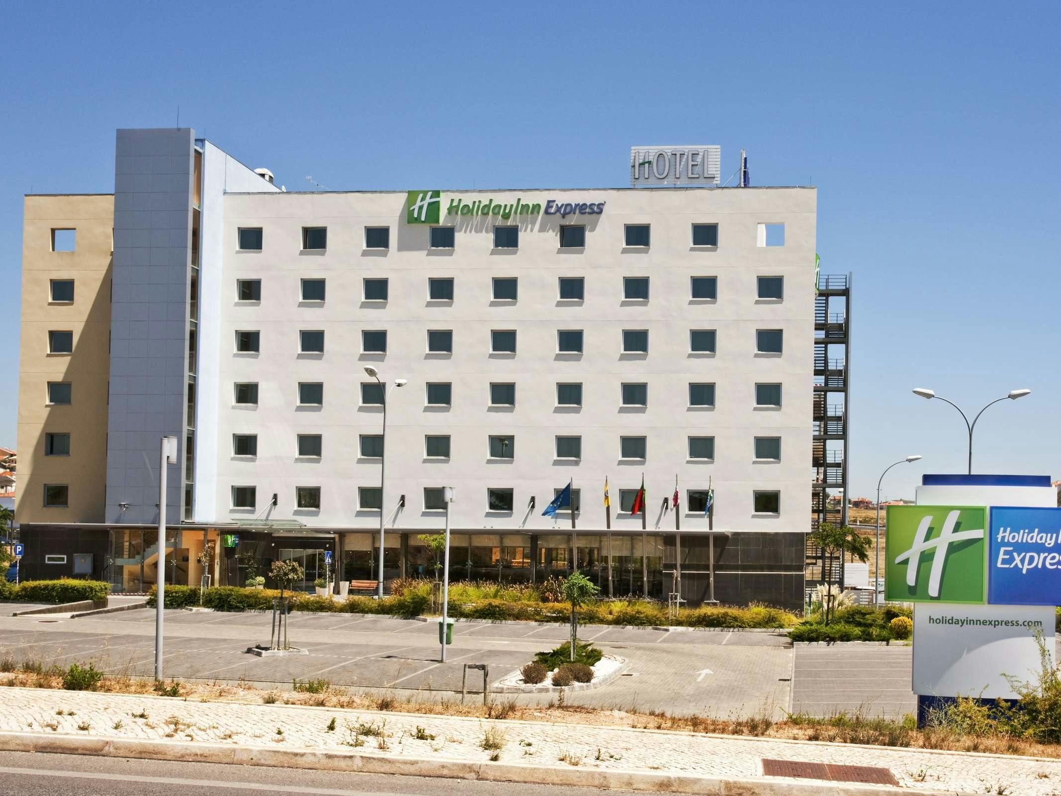 Holiday Inn Express Lisbon Oeiras