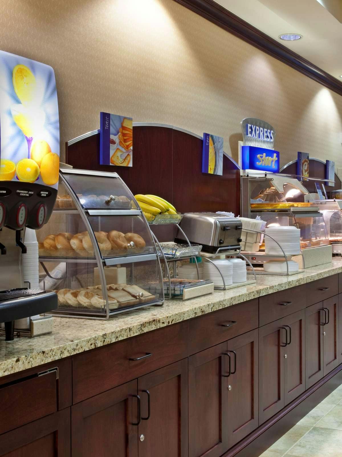 Hotel Holiday Inn Express Hotel & Suites Twin Falls photo 5