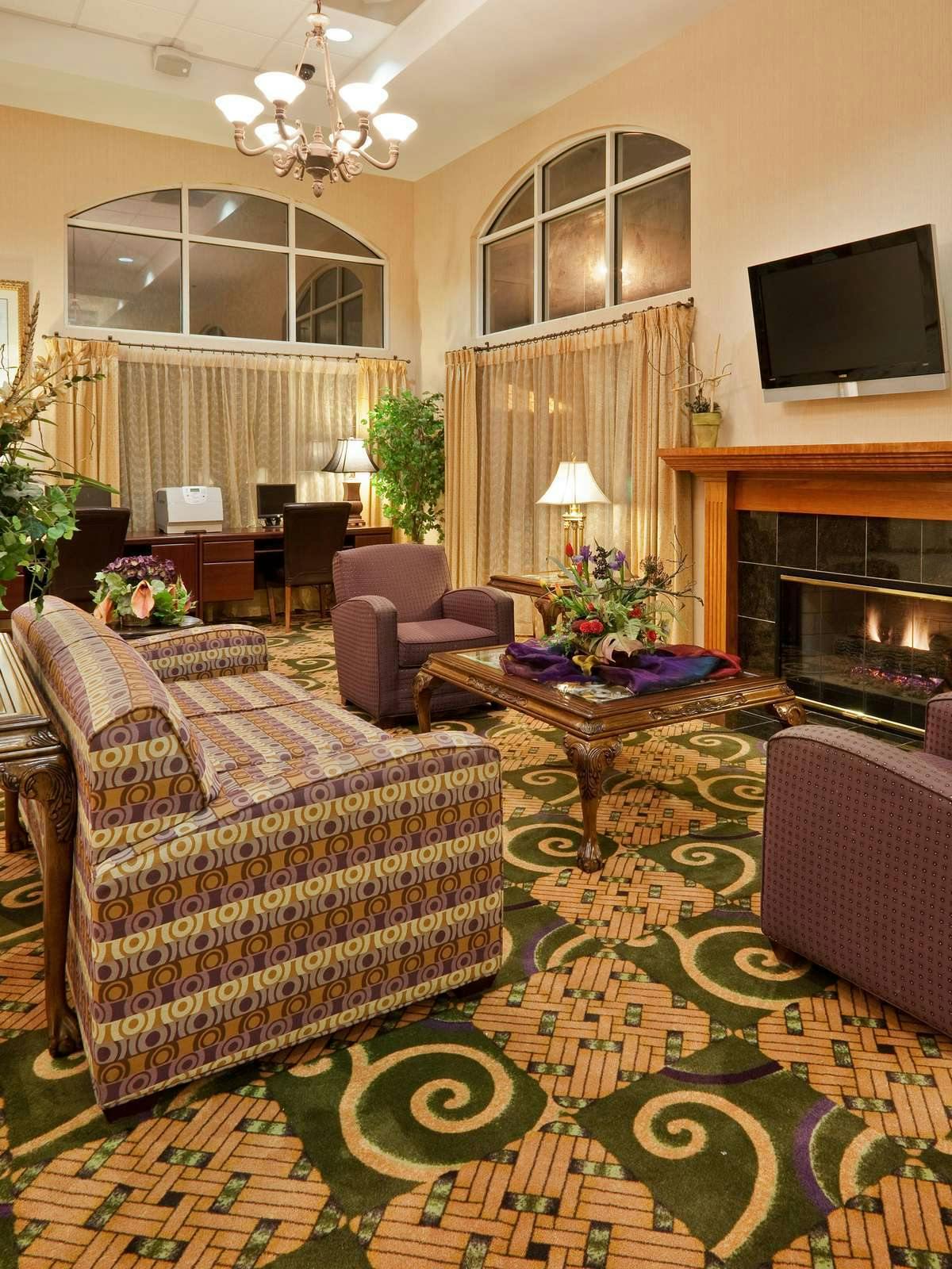 Hotel Holiday Inn Express Madera photo 4