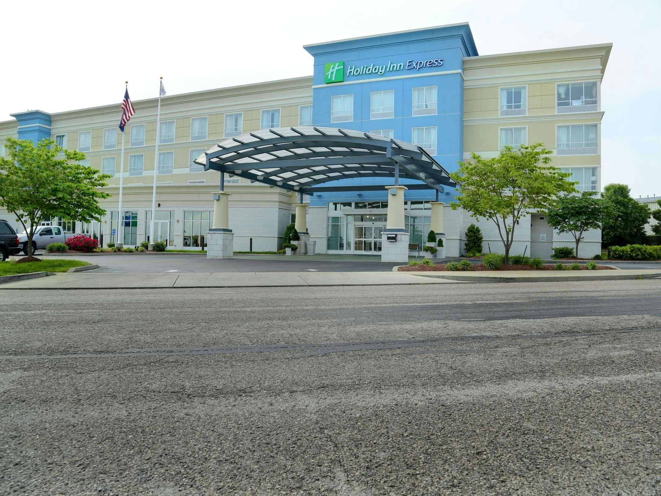 Holiday Inn Express Lexington North Georgetown