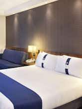 Hotel Holiday Inn Express London Chingford photo 1