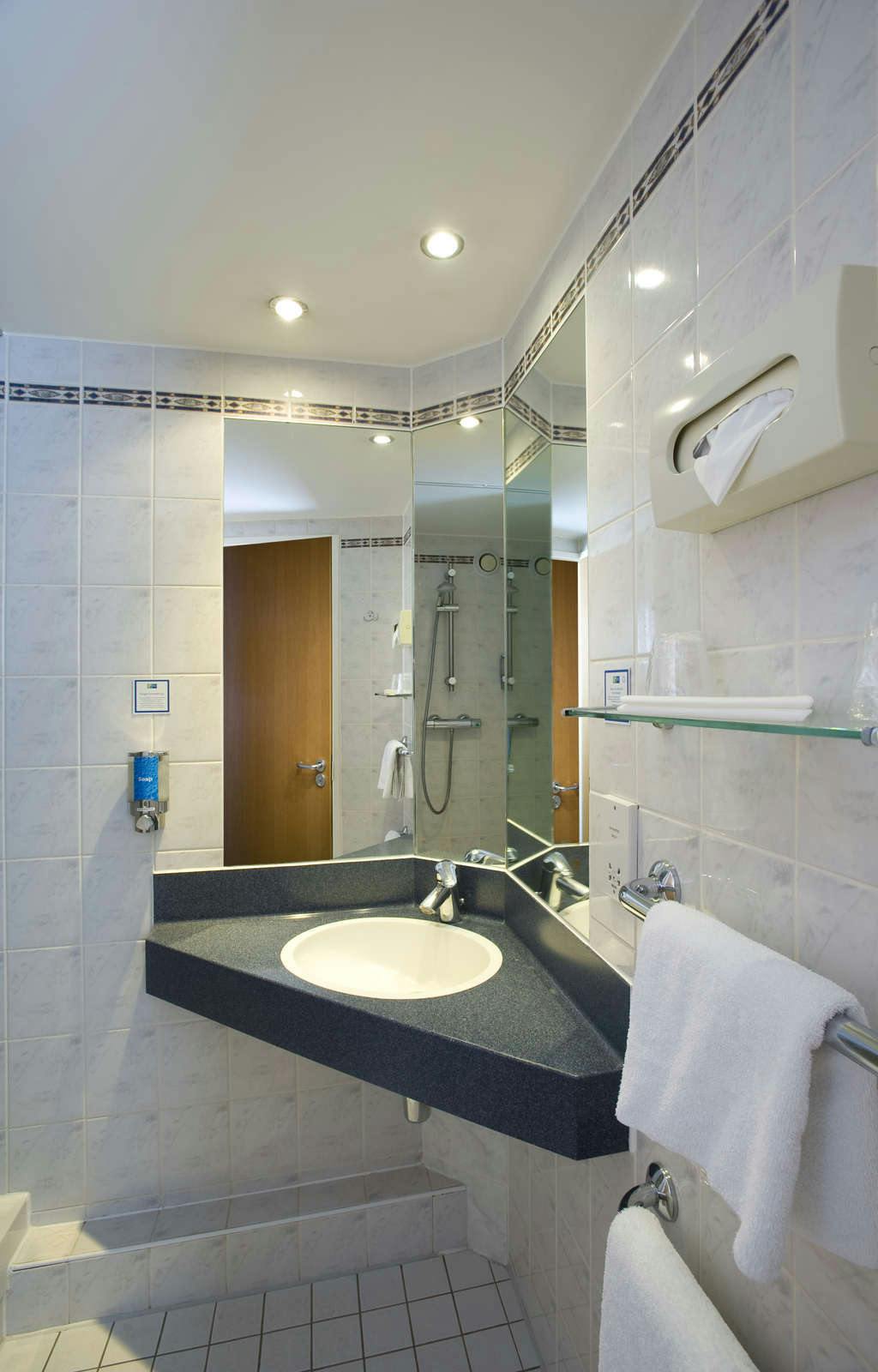 Hotel Holiday Inn Express London Greenwich photo 3