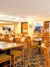 Hotel Holiday Inn Express Milwaukee West Medical Center photo 5