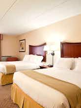 Hotel Holiday Inn Express Milwaukee West Medical Center photo 1