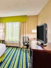 Hotel Holiday Inn Express Minden photo 2