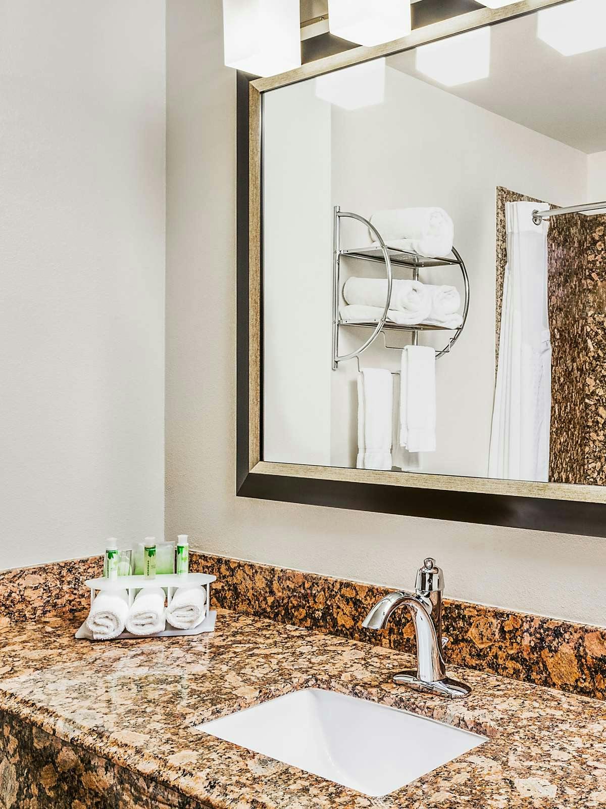 Hotel Holiday Inn Express Minden photo 3