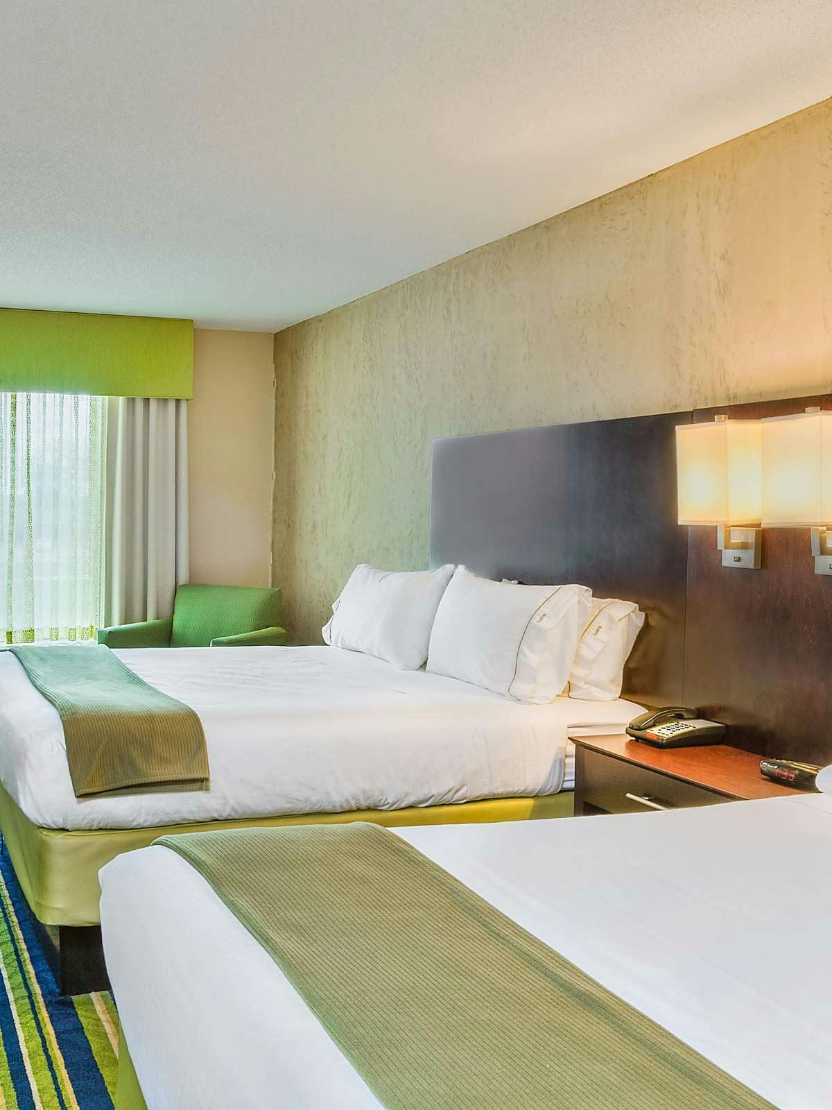 Hotel Holiday Inn Express Minden photo 1