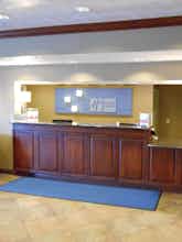 Hotel Holiday Inn Express Morgantown photo 1
