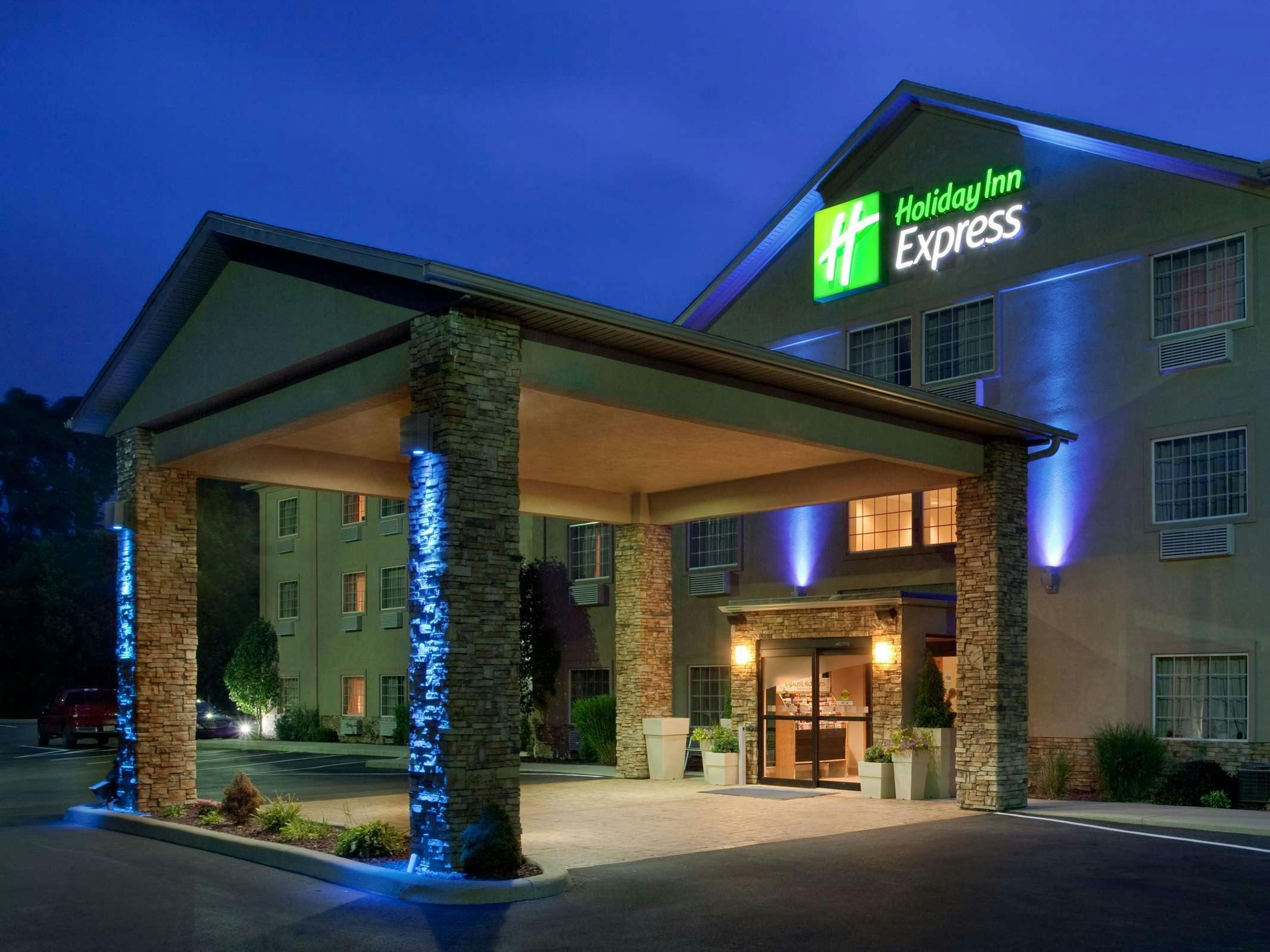 Holiday Inn Express Mount Pleasant