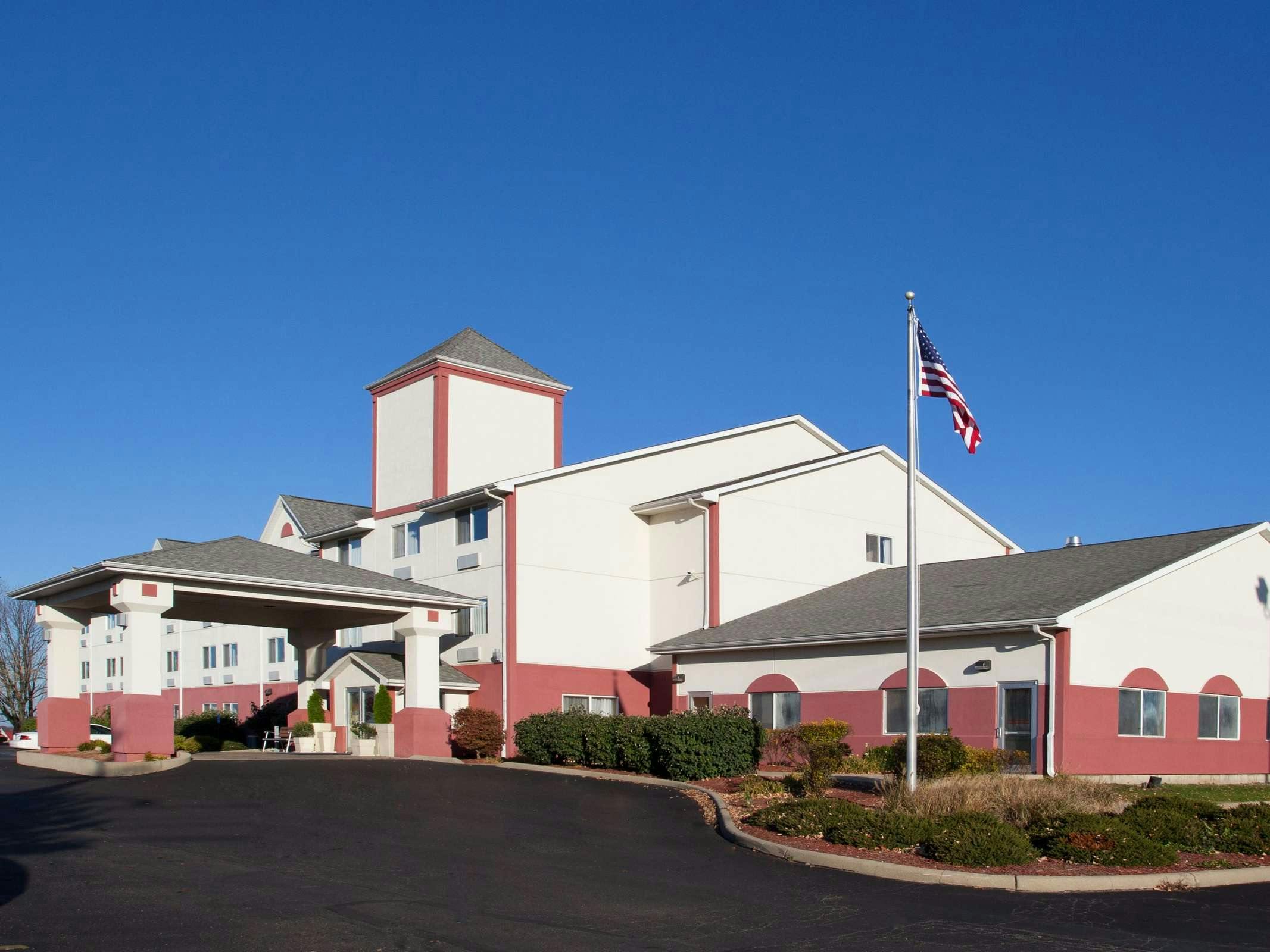 Holiday Inn Express Mt. Vernon