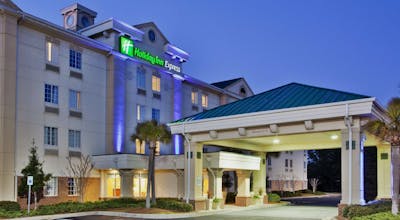 Holiday Inn Express Myrtle Beach Broadway