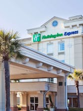 myrtle beach broadway inn express holiday hoteltonight amenities