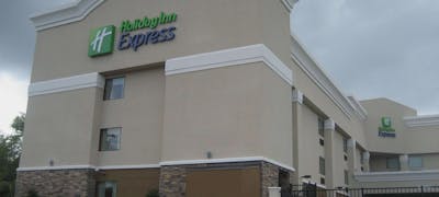 Holiday Inn Express Nashville W I-40 Whitebridge Road