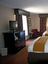 Hotel Holiday Inn Express Newington photo 2