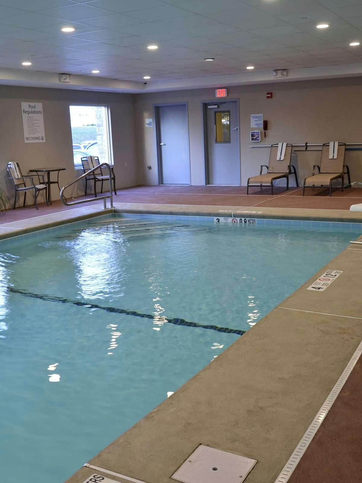 Hotel Holiday Inn Express Newington photo 5