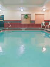 Hotel Holiday Inn Express Newton Falls photo 5