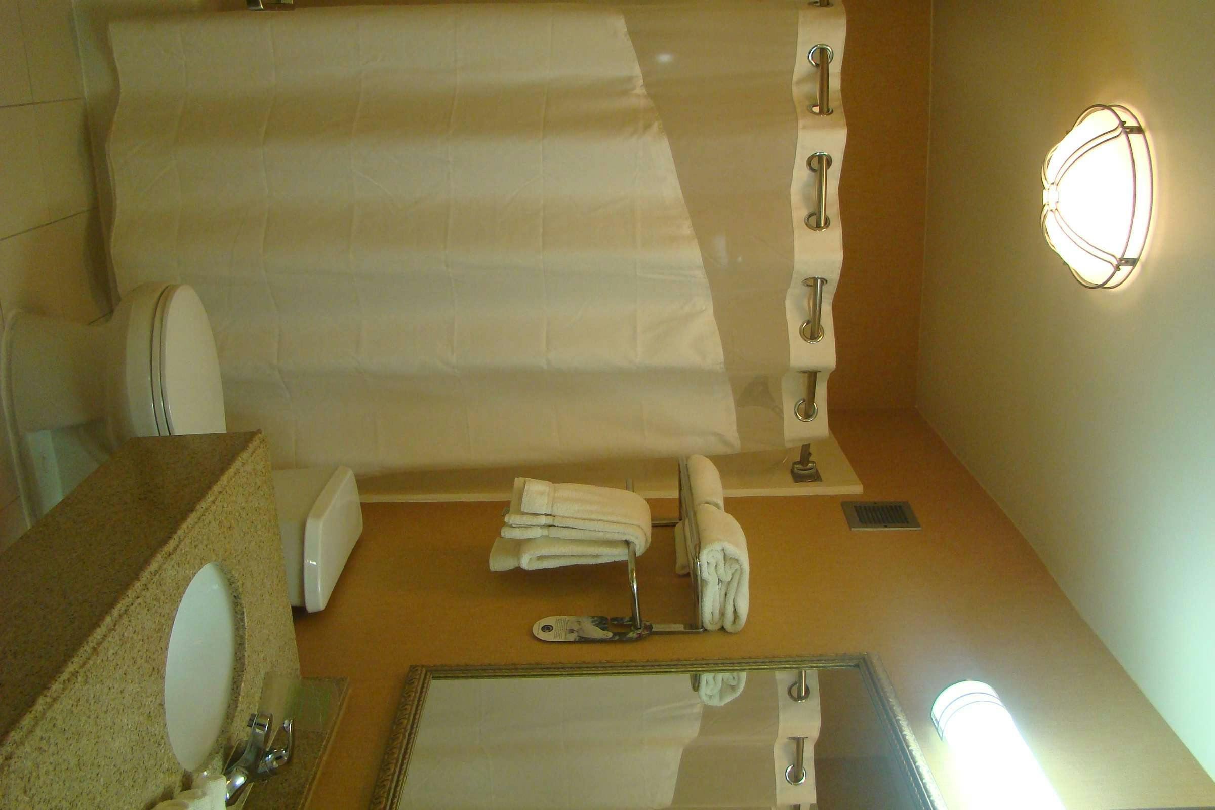Hotel Holiday Inn Express New Albany photo 3