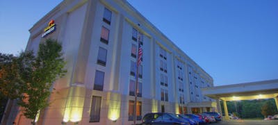 Holiday Inn Express North Lawrence
