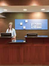 Hotel Holiday Inn Express New Haven photo 5