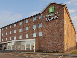 Holiday Inn Express Nuneaton