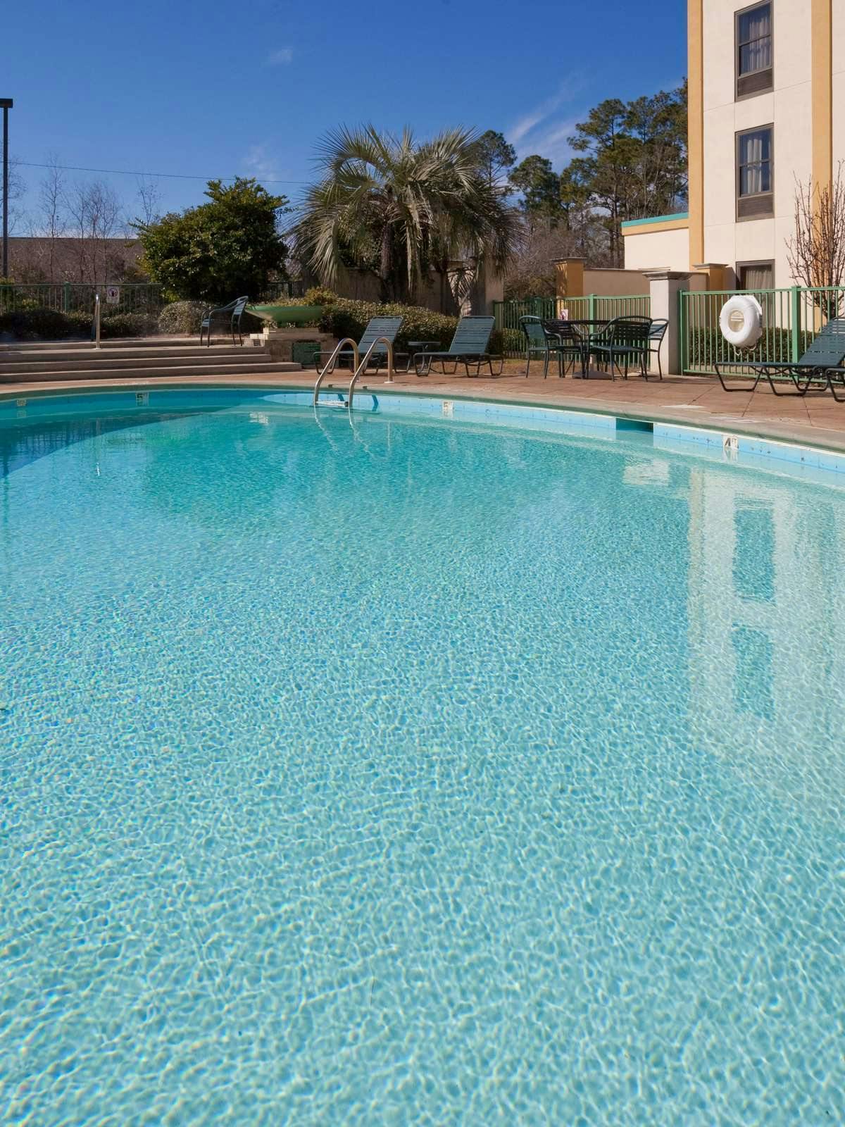 Hotel Holiday Inn Express Pascagoula Moss Point photo 4