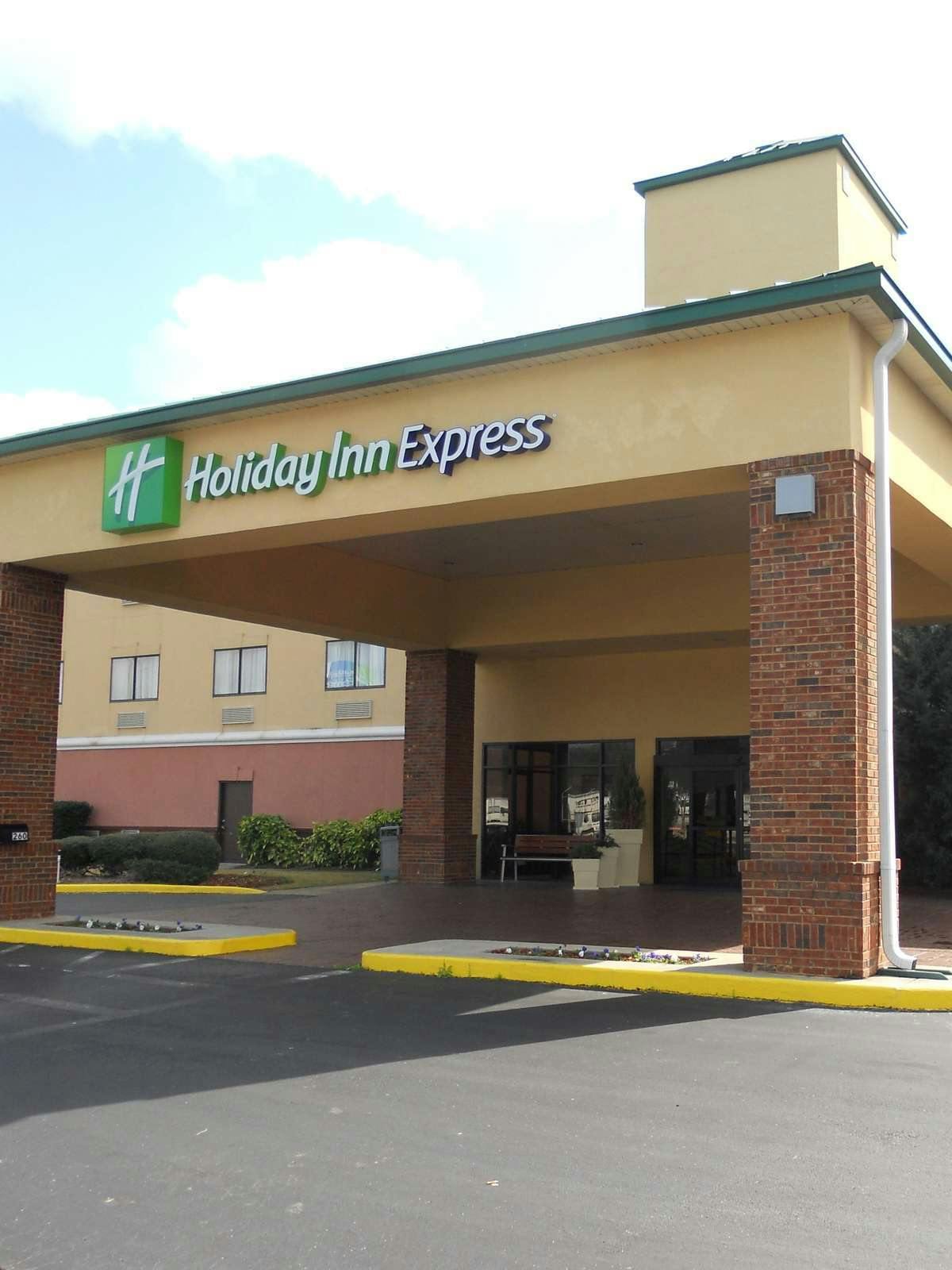 Hotel Holiday Inn Express Pelham photo 5