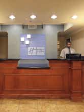 Hotel Holiday Inn Express Pine Bluff/Pines Mall photo 4