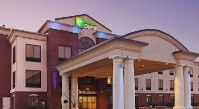 Holiday Inn Express Pine Bluff/Pines Mall