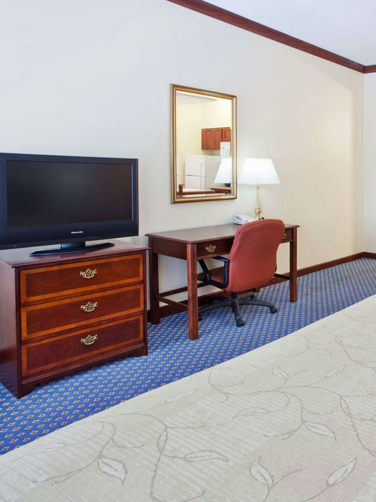 Hotel Staybridge Suites Savannah Historic District photo 2