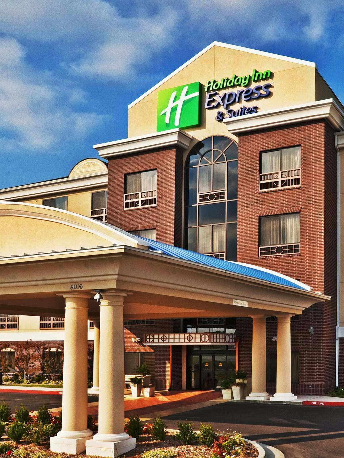 Hotel Holiday Inn Express Hotel & Suites Bartlesville photo 5