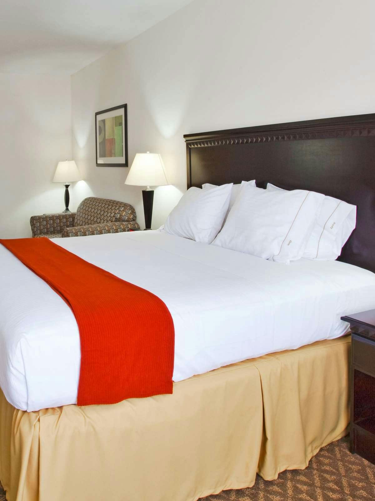 Hotel Holiday Inn Express Hotel & Suites Bartow photo 1