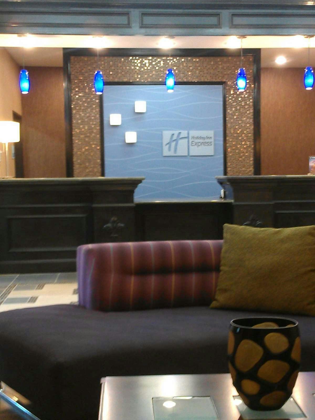 Hotel Holiday Inn Express Hotel & Suites Baton Rouge North photo 3