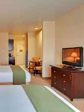 Hotel Holiday Inn Express Hotel & Suites Beaumont photo 2