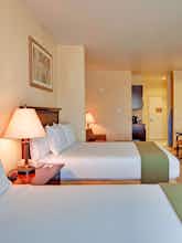 Hotel Holiday Inn Express Hotel & Suites Beaumont photo 1