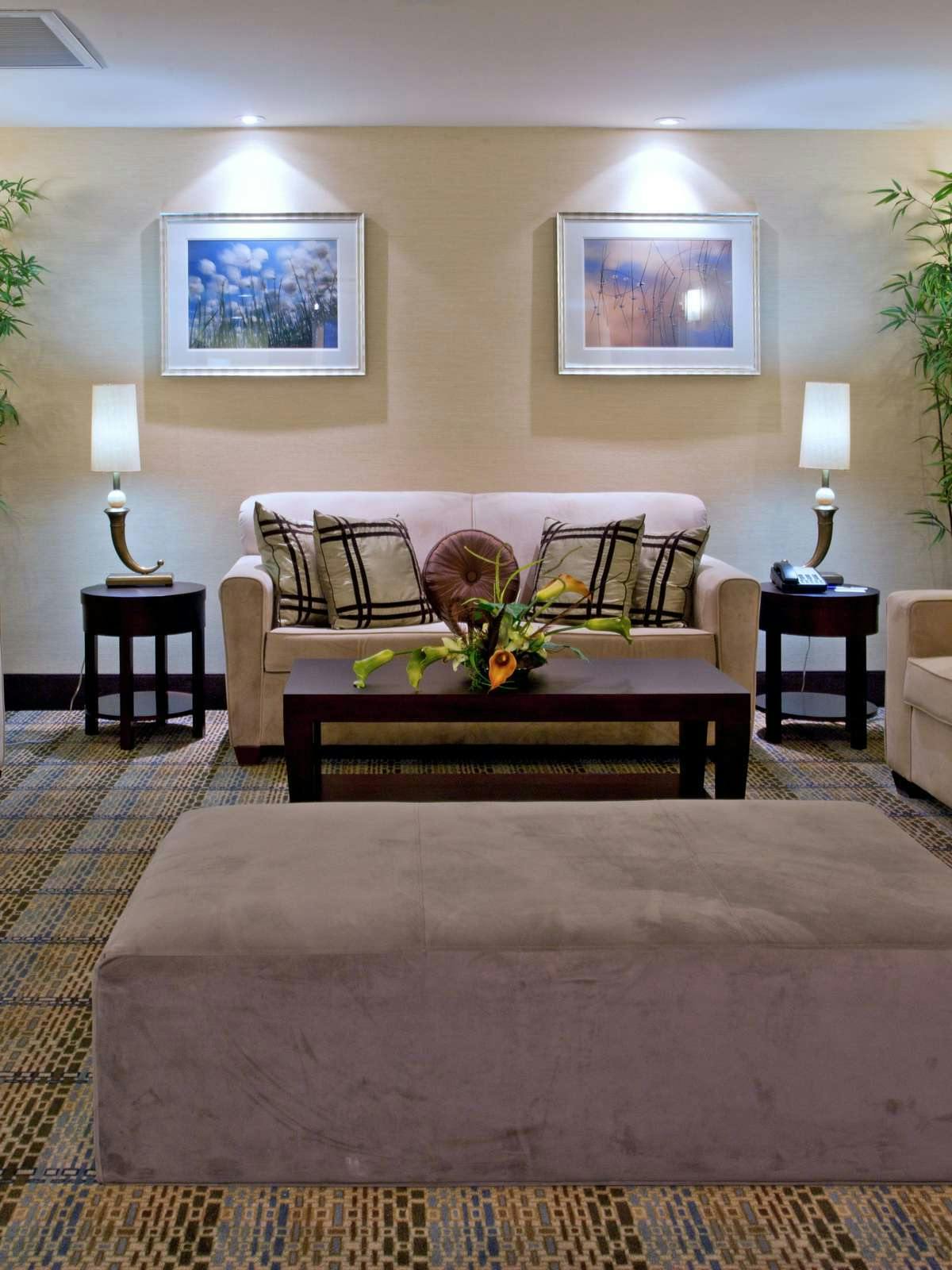 Hotel Holiday Inn Express Hotel & Suites Beaumont-Parkdale photo 5