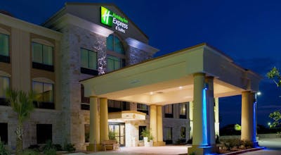 Holiday Inn Express Hotel & Suites Beeville