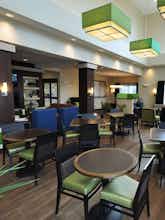 Hotel Holiday Inn Express Hotel & Suites Belgrade photo 5