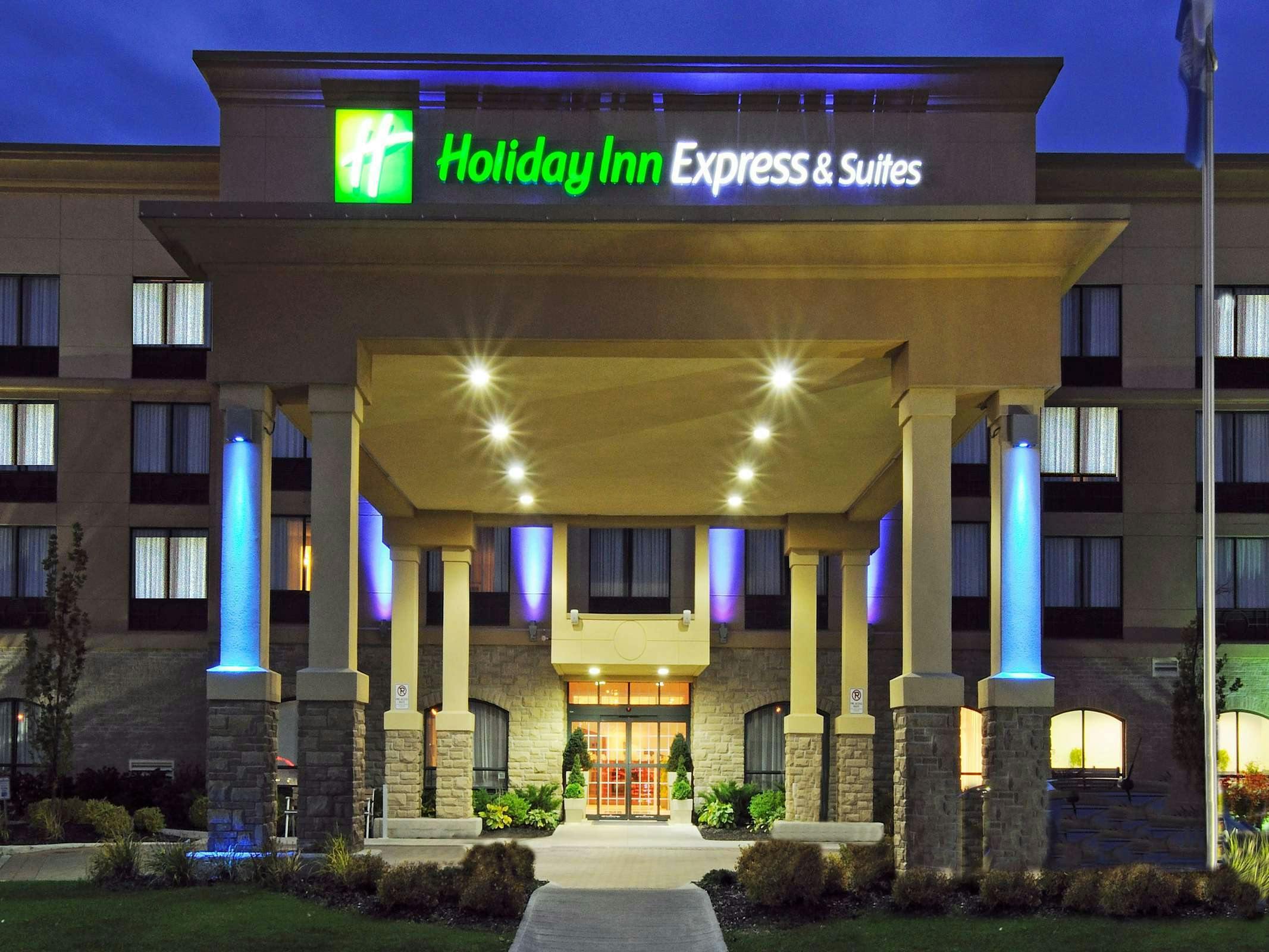 Holiday Inn Express Hotel & Suites Belleville, ON