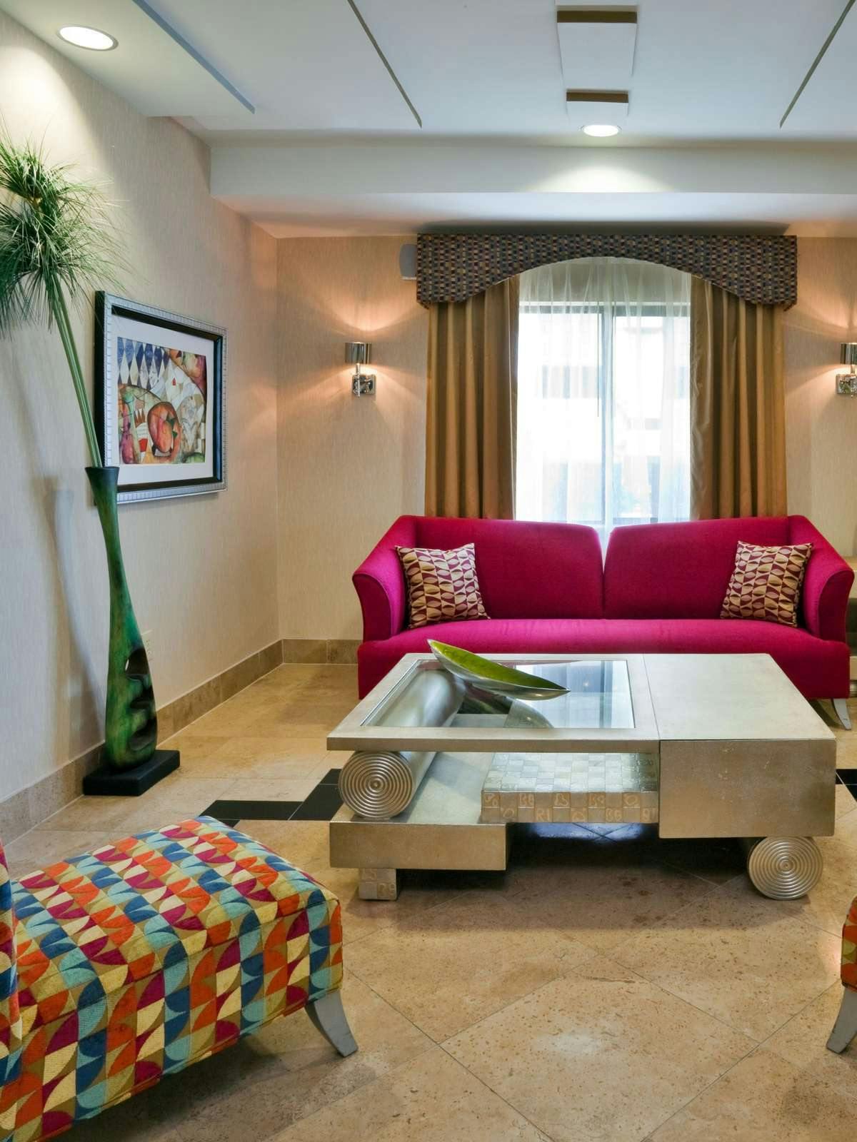 Hotel Holiday Inn Express Hotel & Suites Birmingham photo 3